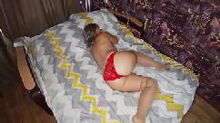 Stepmom relaxed her ass and stepson began to fuck her in